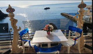 Гостевой дом Рубензон Утес Двухместный номер с 1 кроватью и балконом, вид на море-1