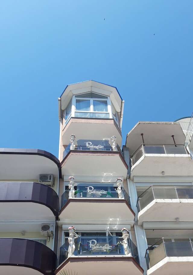 Гостевой дом Рубензон Утес-11